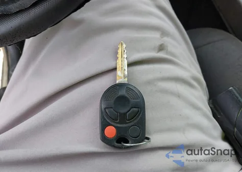 2011 Ford Escape Xlt z USA, uszkodzony, nr VIN 1FMCU0D73BKB70526